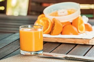 fresh orange juice squeezed 1614822
