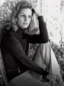 Carolina Herrera: Una historia de éxito en el mundo de la moda